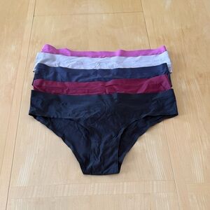 Women’s Brief Set
